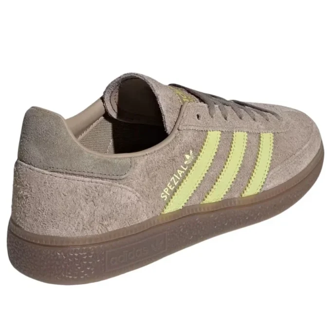 Adidastenis Handball Spezial “Trace Khaki Semi Frozen Yellow Clay”